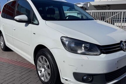 VW Touran 341.000 km 3.750 &euro; Hannover 30179