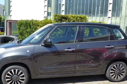 Fiat 500L 106.000 km 10.900 &euro; Hannover 30179