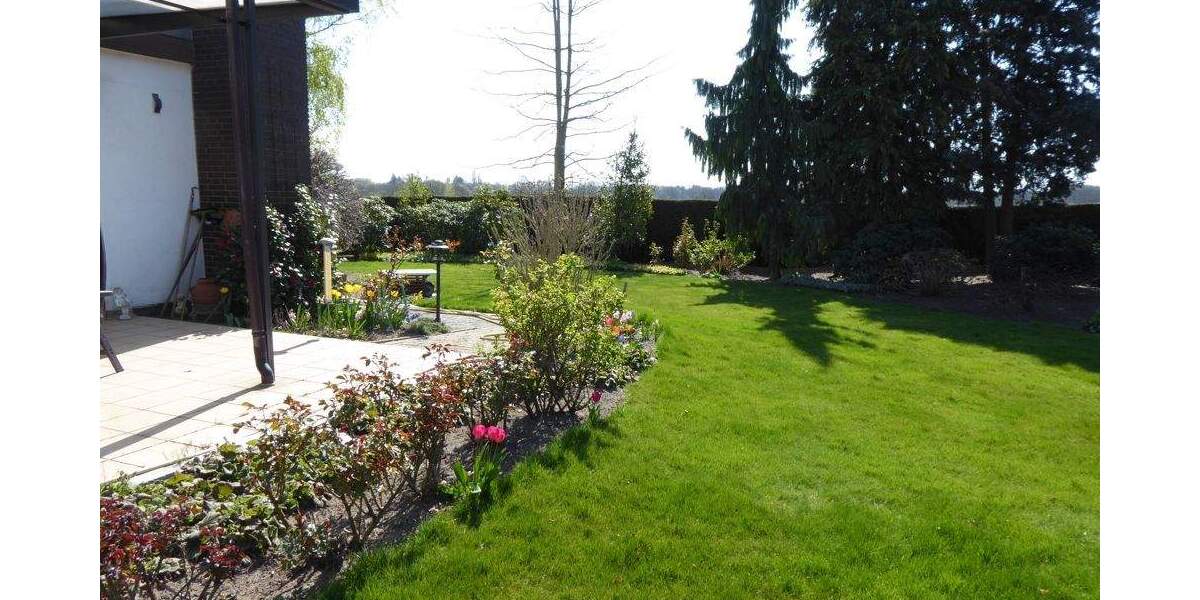 Bungalow Garbsen Meyenfeld - 5 Zimmer, 151 m&sup2;, 245.000&euro; | Angebot:25879804