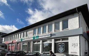 Ladengeschäft mit großer Schaufensterfront direkt an der Vahrenwalder Straße zimmer