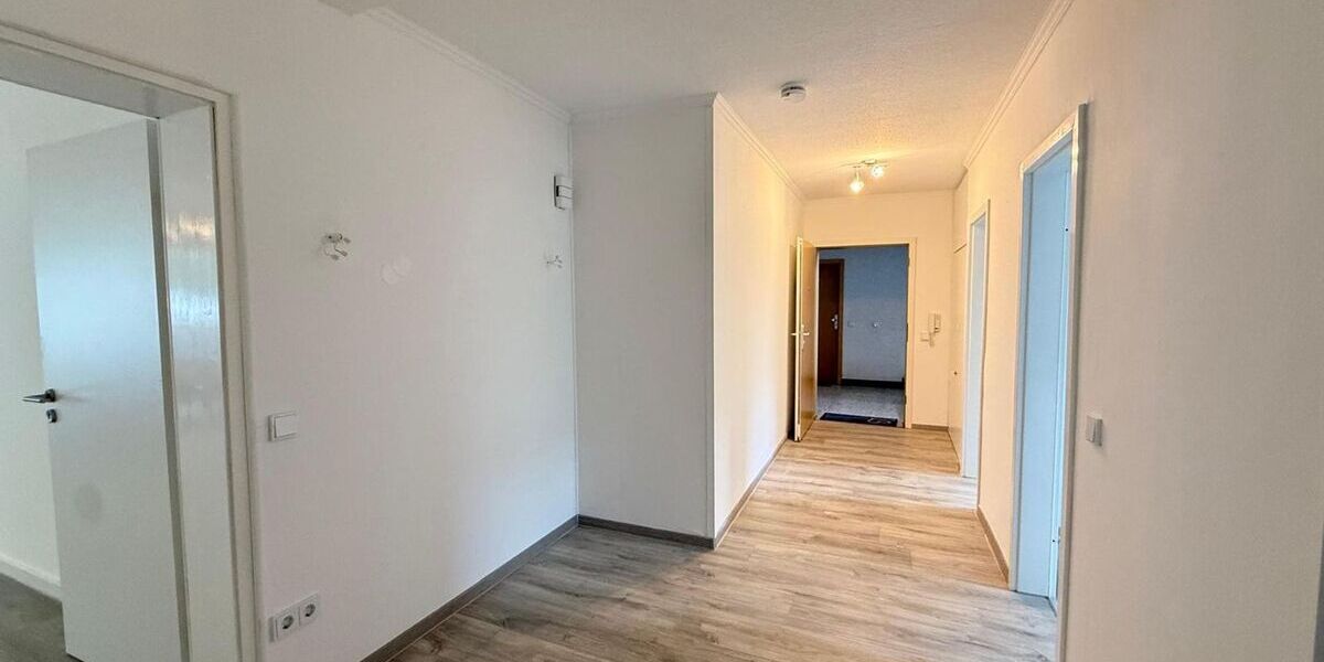 Helle 3-Zimmer-Wohnung in Hannover-Ahlem mit Stellplatz, Balkon und Hobbykeller - Appartement Hannover Ahlem | Angebot:26552649