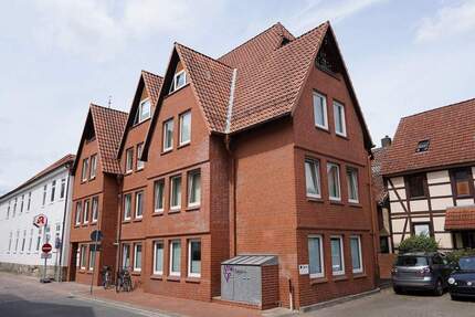 Gewerbeobjekt Burgdorf - 9 Zimmer, 140 m&sup2;, 259.000&euro; | Angebot:23287341