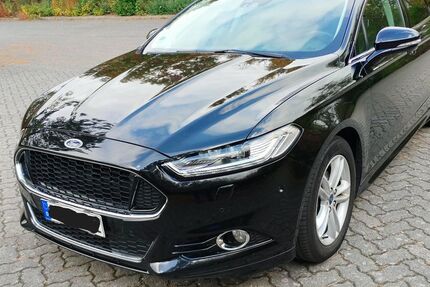 Ford Mondeo 109.000 km 13.600 € Peine 31228
