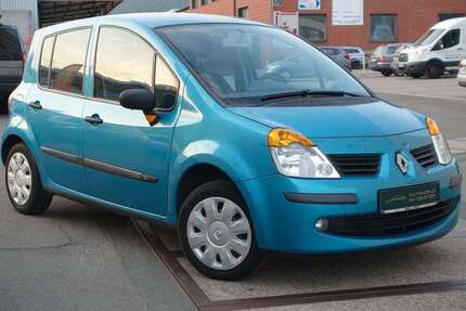 Renault Modus 150.000 km 2.490 € Springe 31832