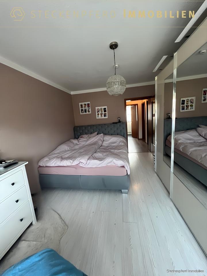 Schöner Wohnen im eigenen Haus mit Garten und Stellplatz!