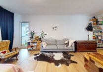 Modernisiertes Apartment mit Balkon