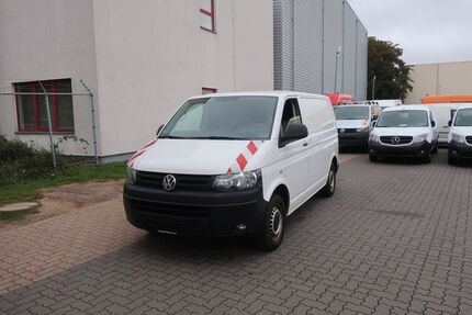 VW T5 Transporter 153.684 km 12.900 € Hannover 30179