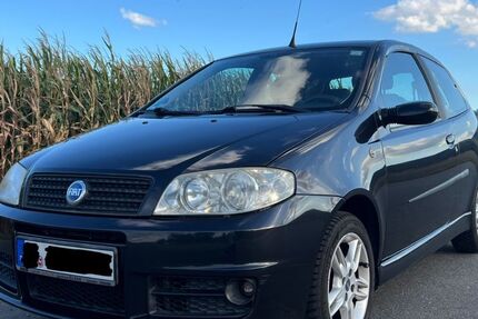 Fiat Punto 149.000 km 2.750 &euro; Barsinghausen 30890