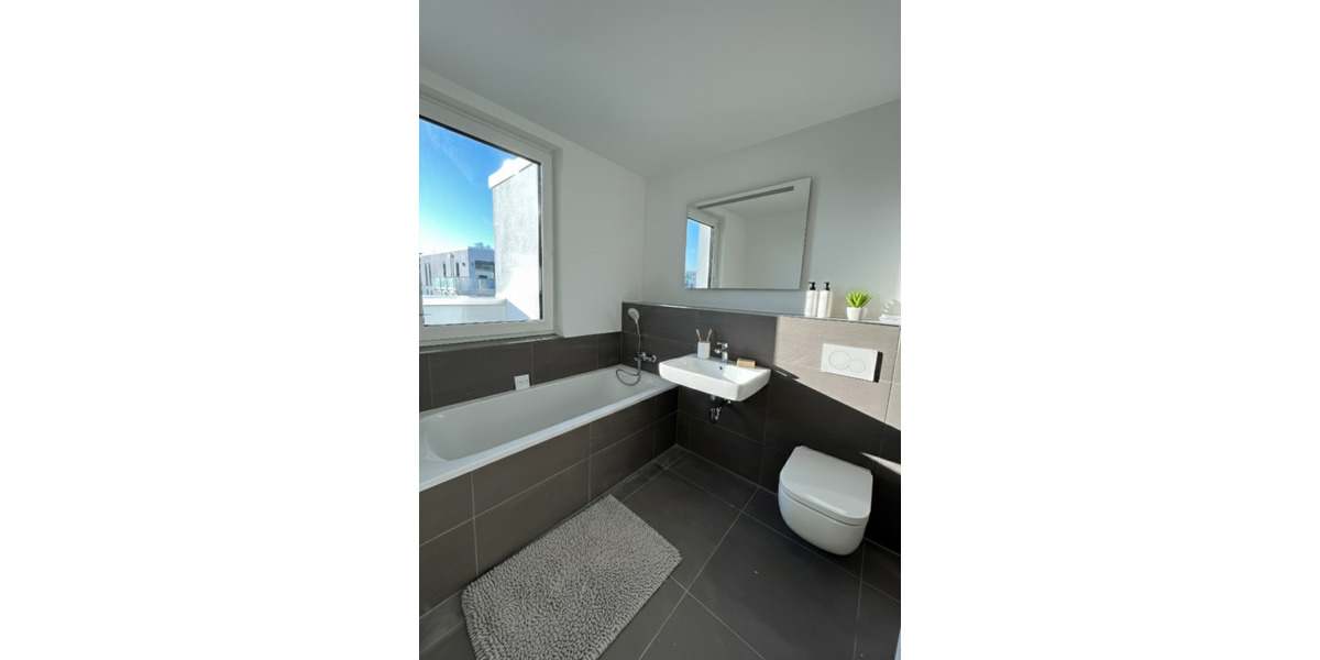 Reihenmittelhaus Hildesheim Himmelsthür - 4 Zimmer, 140 m&sup2;, 1.260&euro; | Angebot:25671304