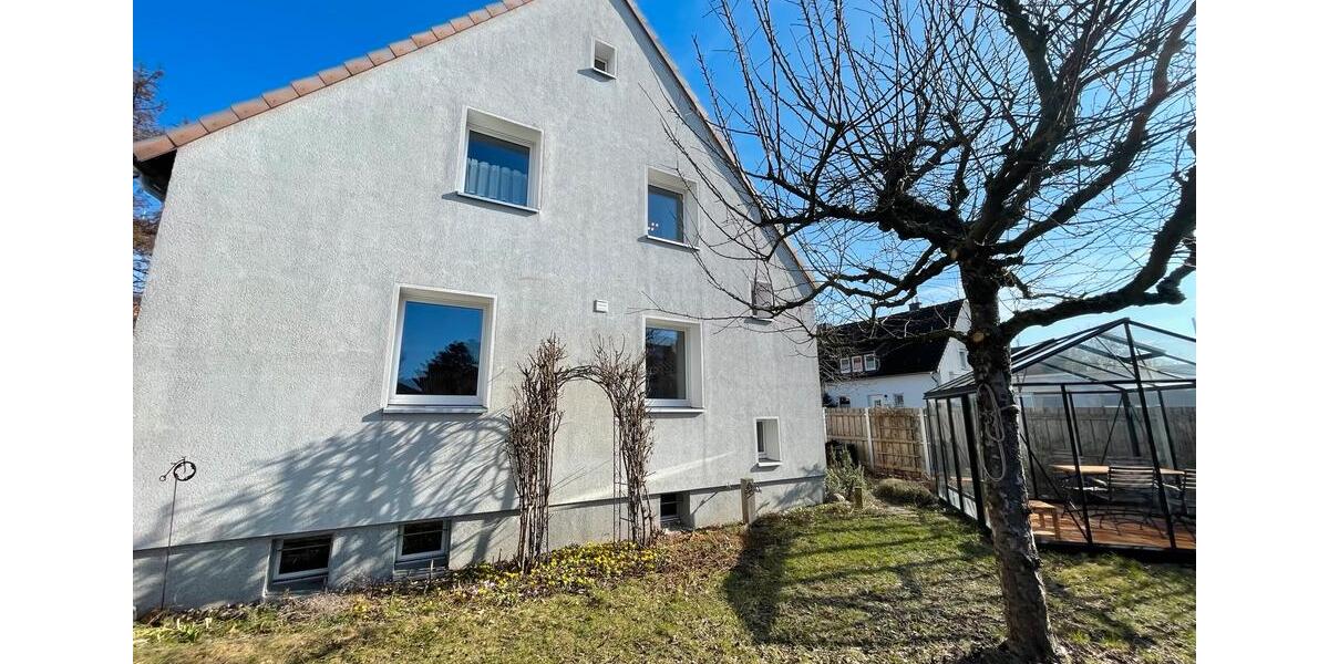 Doppelhaushälfte Hannover Döhren-Wülfel - 5 Zimmer, 130 m&sup2;, 460.000&euro; | Angebot:25299419