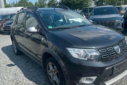 Dacia Sandero 70.000 km 3.600 &euro; Hannover 30179