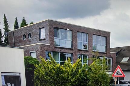 Bissendorf - Große 5 Zimmer-Wohnung mitten im Ort zu vermieten
