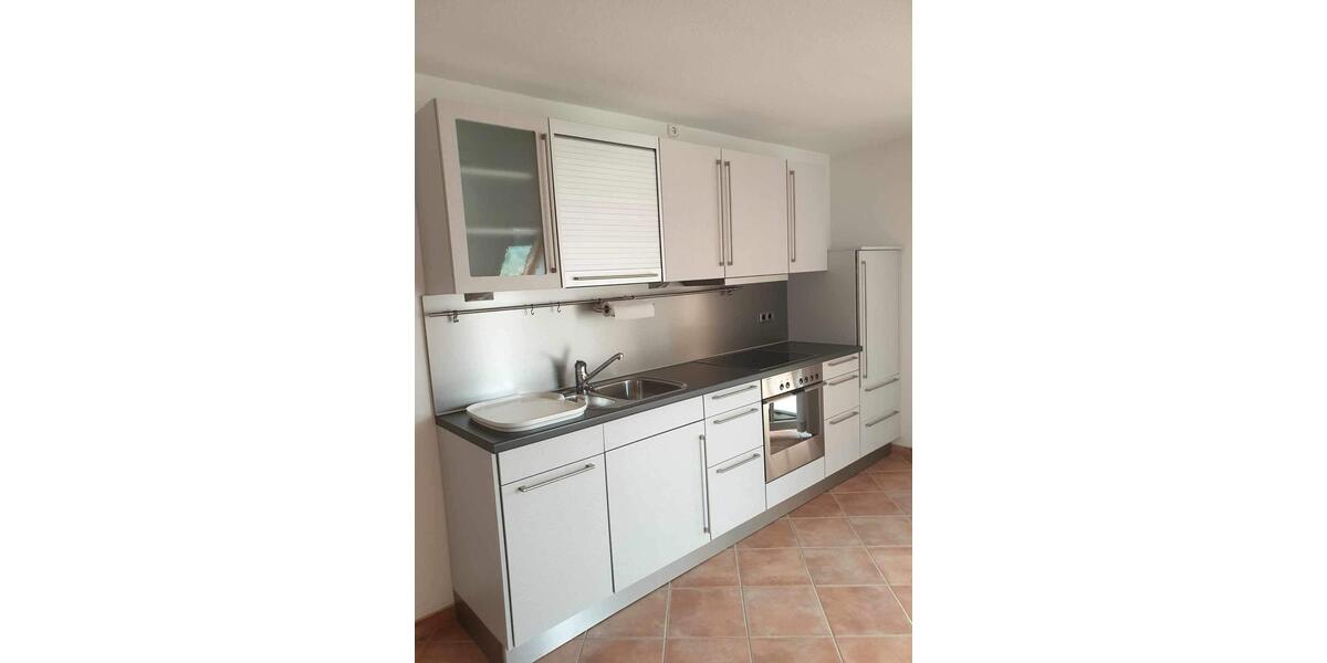 Dachgeschoßwohnung Springe - 2 Zimmer, 74 m&sup2;, 550&euro; | Angebot:26359996