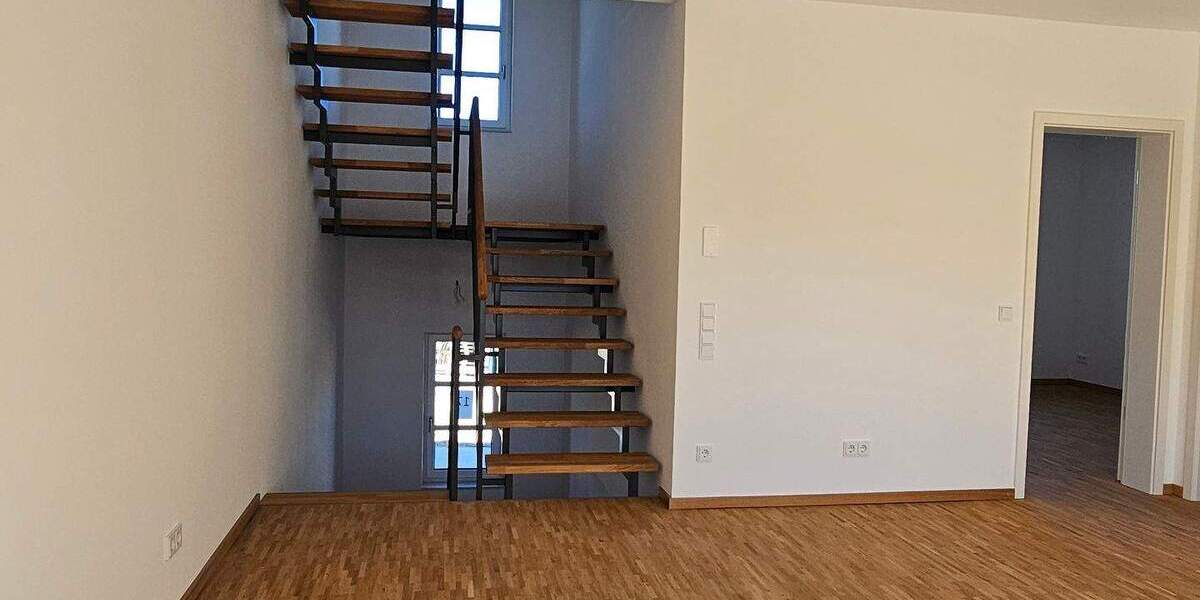 Mehrfamilienhaus, Wohnhaus Hannover Bemerode - 5 Zimmer, 181 m&sup2;, 2.250&euro; | Angebot:25731242