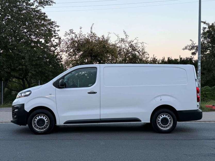Opel Vivaro 96.632 km 14.500 € Hannover 30179