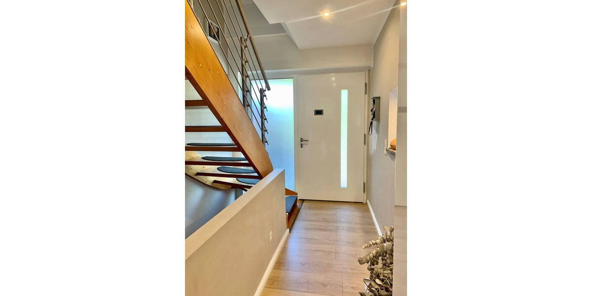 Einfamilienhaus Garbsen Berenbostel - 6 Zimmer, 165 m&sup2;, 699.000&euro; | Angebot:26331146