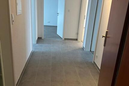 Wohnung Hannover Vahrenwald-List - 3 Zimmer, 71 m&sup2;, 1.230&euro; | Angebot:27596534