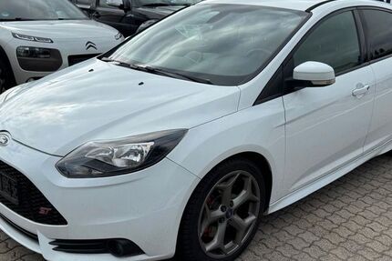 Ford Focus 136.000 km 6.000 &euro; Seelze 30926