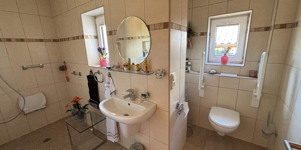Mehrfamilienhaus, Wohnhaus Ronnenberg Weetzen - 4 Zimmer, 178 m&sup2;, 395.000&euro; | Angebot:25671876