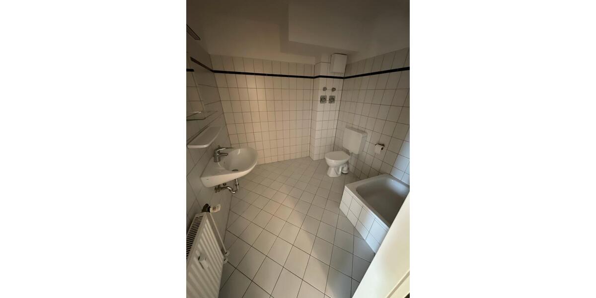 *auf Wunsch mit Einbauküche* TOP Terrassenwohnung 2 zimmer