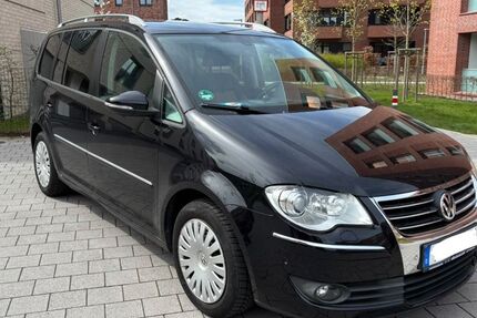 VW Touran 214.000 km 5.890 &euro; Hannover 30655