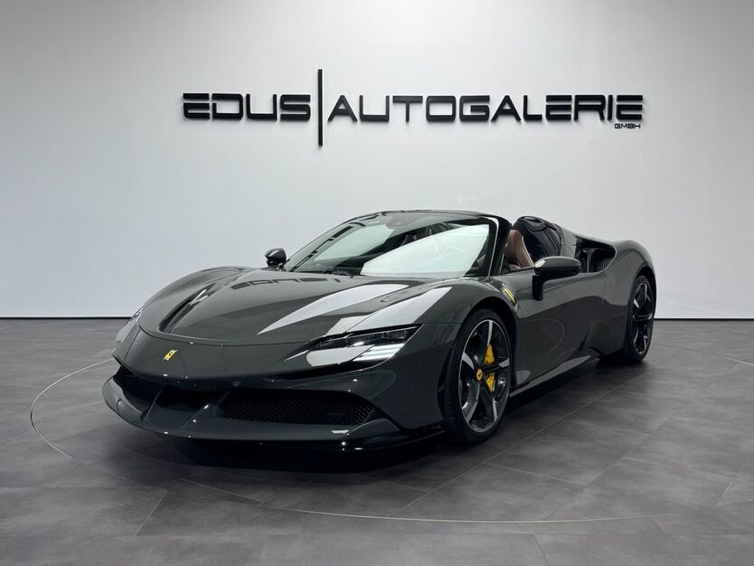 Ferrari SF90 1.694 km 435.900 € Ronnenberg 30952