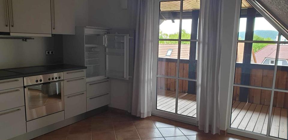 Dachgeschoßwohnung Springe - 2 Zimmer, 74 m&sup2;, 550&euro; | Angebot:26359996