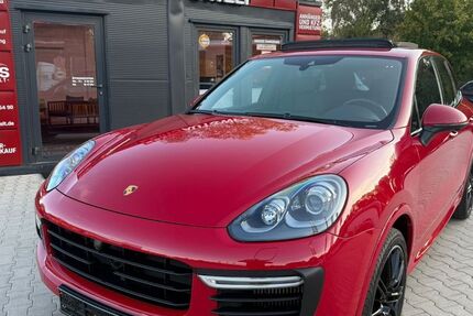 Porsche Cayenne 54.000 km 49.950 € Neustadt 31535