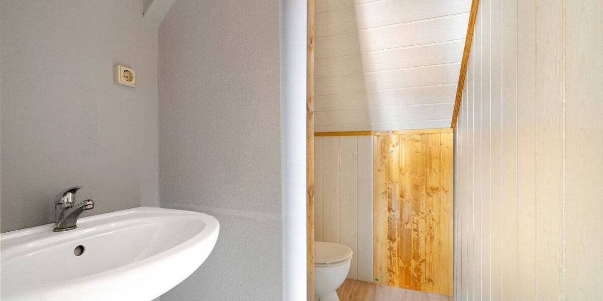 Einfamilienhaus Algermissen - 9 Zimmer, 187 m&sup2;, 320.000&euro; | Angebot:26155550