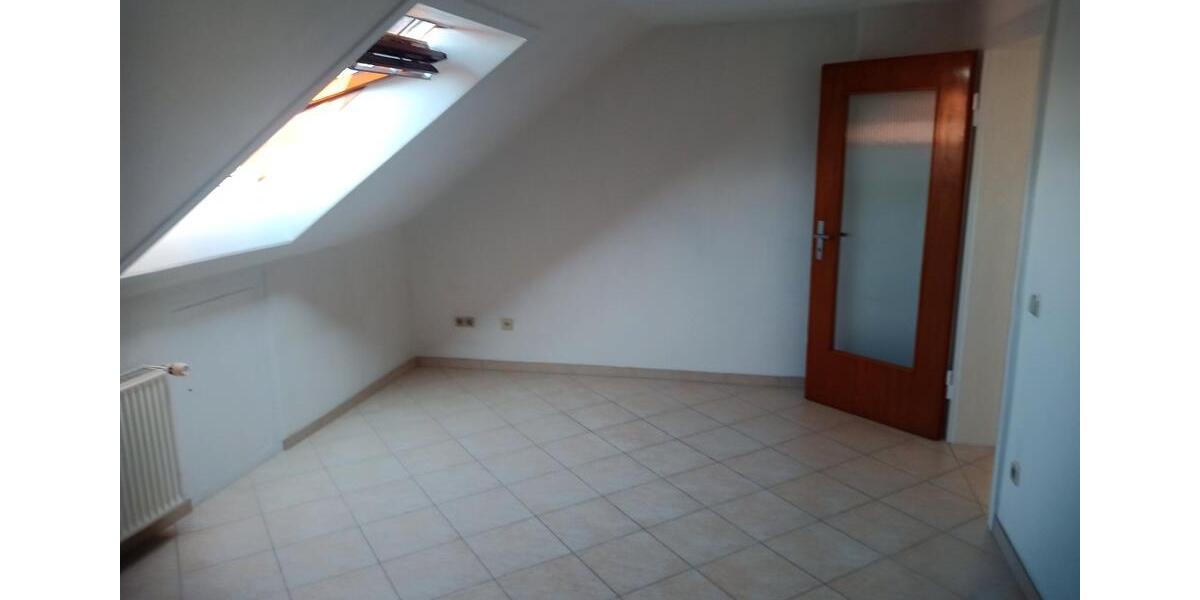 Dachgeschoßwohnung Hannover Bothfeld-Vahrenheide - 2 Zimmer, 52 m&sup2;, 630&euro; | Angebot:27605690