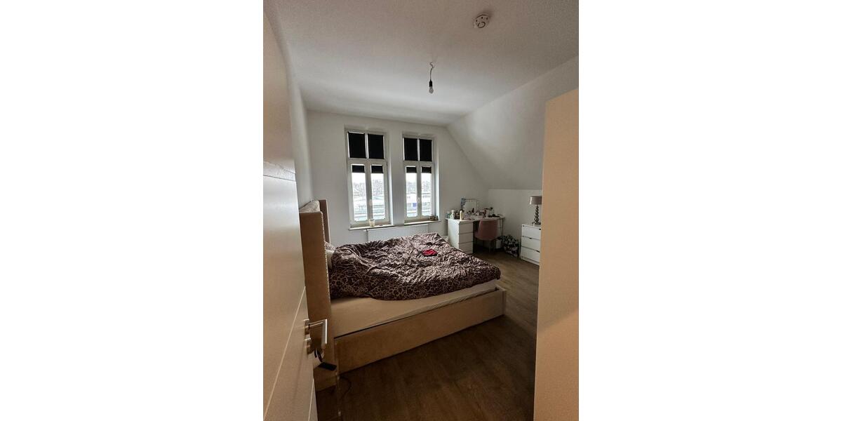 Dachgeschoßwohnung Neustadt am Rübenberge - 3 Zimmer, 82 m&sup2;, 1.053&euro; | Angebot:25349371
