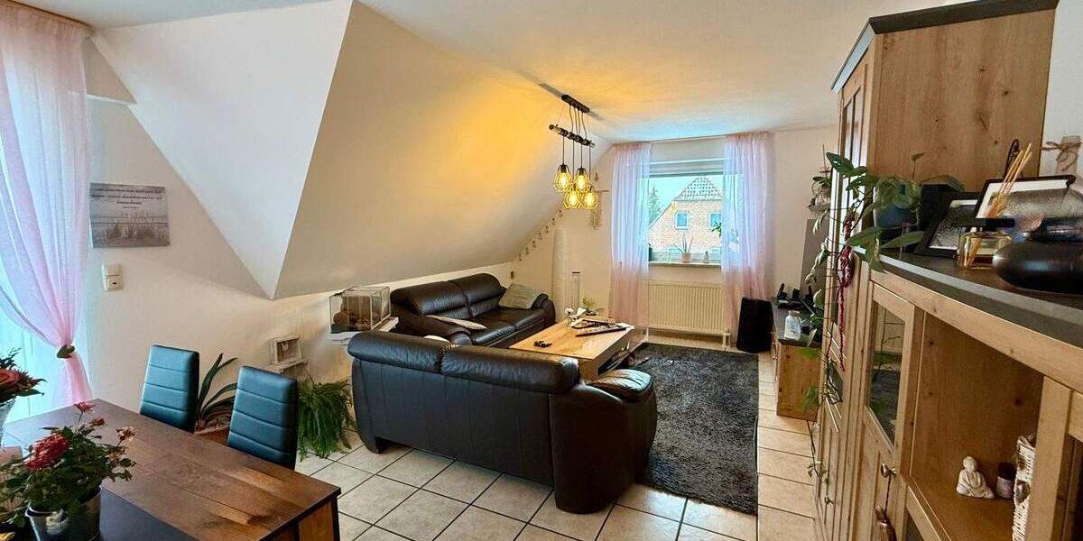 Mehrfamilienhaus, Wohnhaus Neustadt am Rübenberge Suttorf - 7 Zimmer, 180 m&sup2;, 430.000&euro; | Angebot:24916573