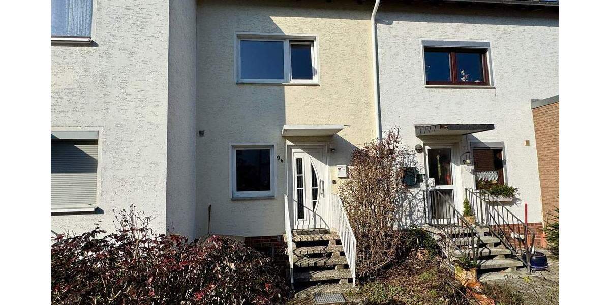 Reihenmittelhaus Hannover Limmer - 4 Zimmer, 92 m&sup2;, 329.000&euro; | Angebot:25746342