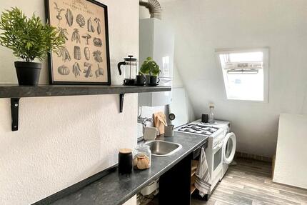 Gemütliche Dachgeschosswohnung mit zwei Zimmern in zentraler Lage Hannovers! 2 zimmer