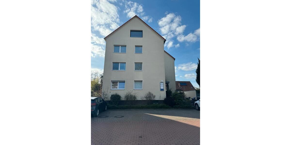 Dachgeschoßwohnung Lehrte - 3 Zimmer, 75 m&sup2;, 812&euro; | Angebot:25547945