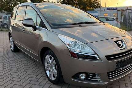 Peugeot 5008 255.000 km 3.600 &euro; Hannover 30179