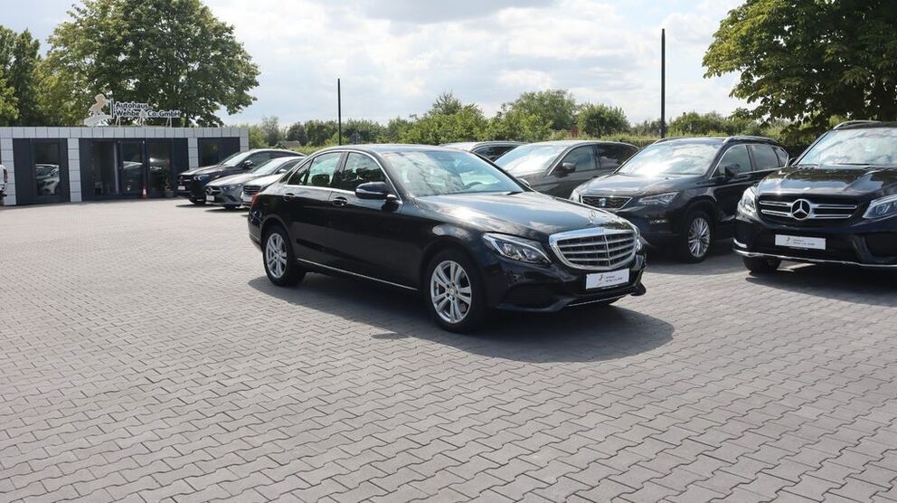 Mercedes-Benz C 250 123.350 km 19.900 € Hannover 30457