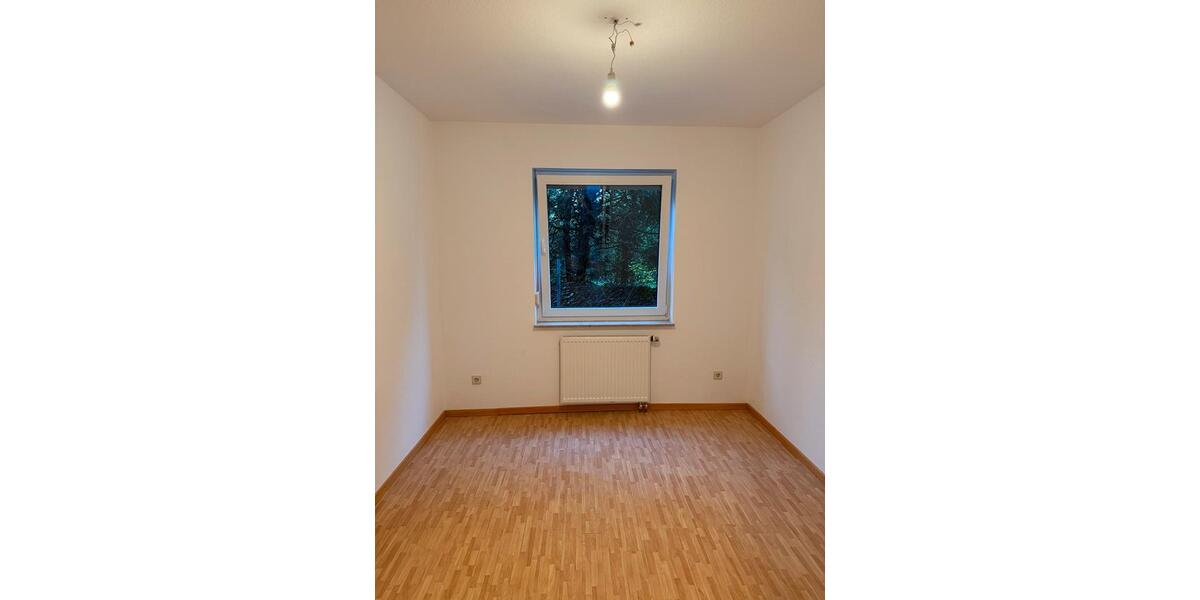 Erdgeschoßwohnung Laatzen - 1.5 Zimmer, 45 m&sup2;, 650&euro; | Angebot:26342185