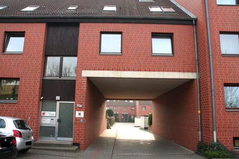 Großzügiges Wohnen in Grasdorf + Stellplatz ... !!! 2 zimmer