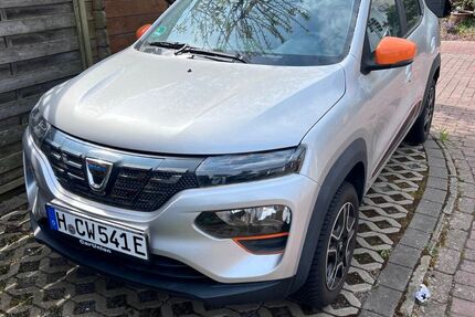 Dacia Spring 15.000 km 11.800 &euro; Hannover 30659