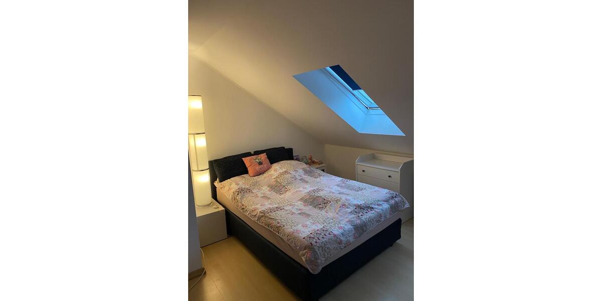 Reihenhaus Garbsen - 5 Zimmer, 140 m&sup2;, 1.780&euro; | Angebot:27607082