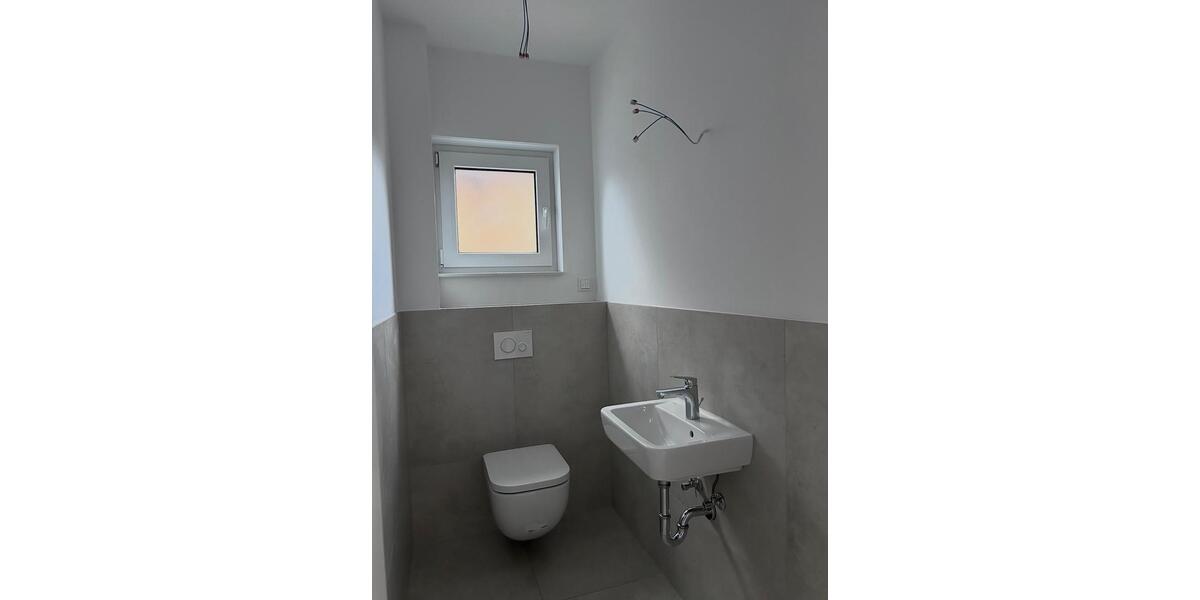 Doppelhaushälfte Burgwedel - 5 Zimmer, 140 m&sup2;, 1.650&euro; | Angebot:24357354