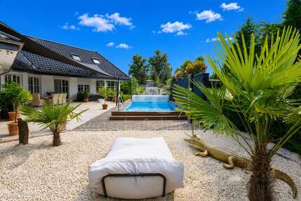 Haus Hannover Bothfeld-Vahrenheide - 9 Zimmer, 480 m&sup2;, 2.690.000&euro; | Angebot:26878623