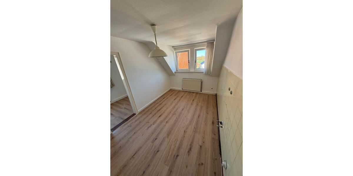 Etagenwohnung Langenhagen Engelbostel - 2.5 Zimmer, 65 m&sup2;, 850&euro; | Angebot:26263982