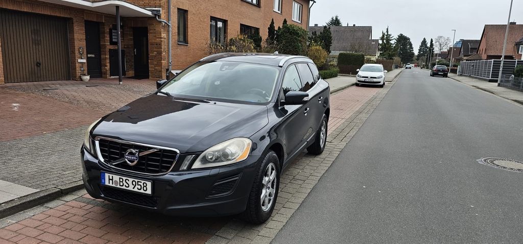 Volvo XC60 189.600 km 8.900 &euro; Hannover 30627