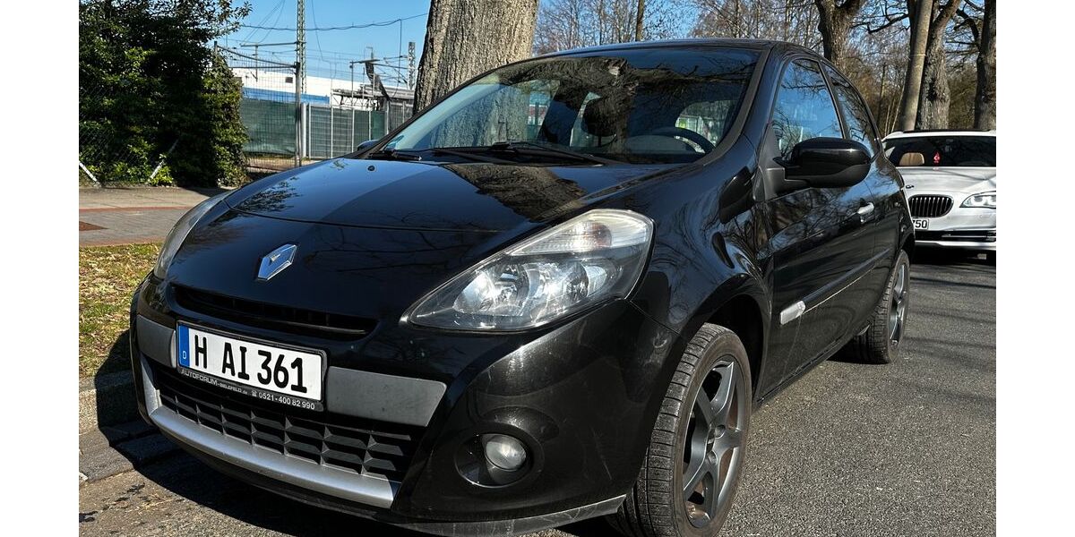 Renault Clio 170.000 km 2.590 &euro; Hannover 30163