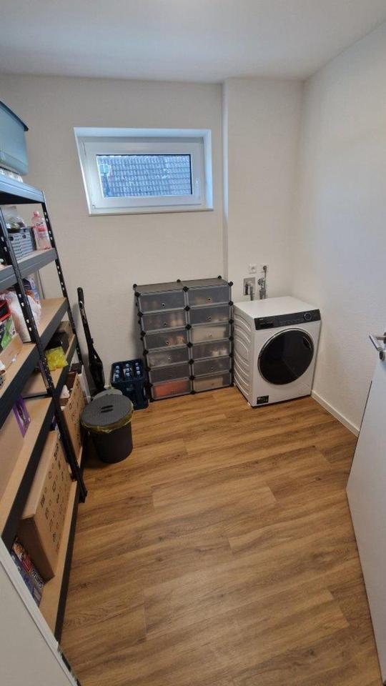 helle,stilvolle 2-Zimmer-Wohnung,inkl.EBK,Wärmepumpe&PV-Anlage zimmer