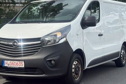 Opel Vivaro 74.665 km 12.999 &euro; Hannover 30179