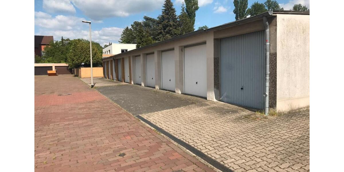 Garagen / Stellplätze Hannover Döhren-Wülfel - 100&euro; | Angebot:26486232