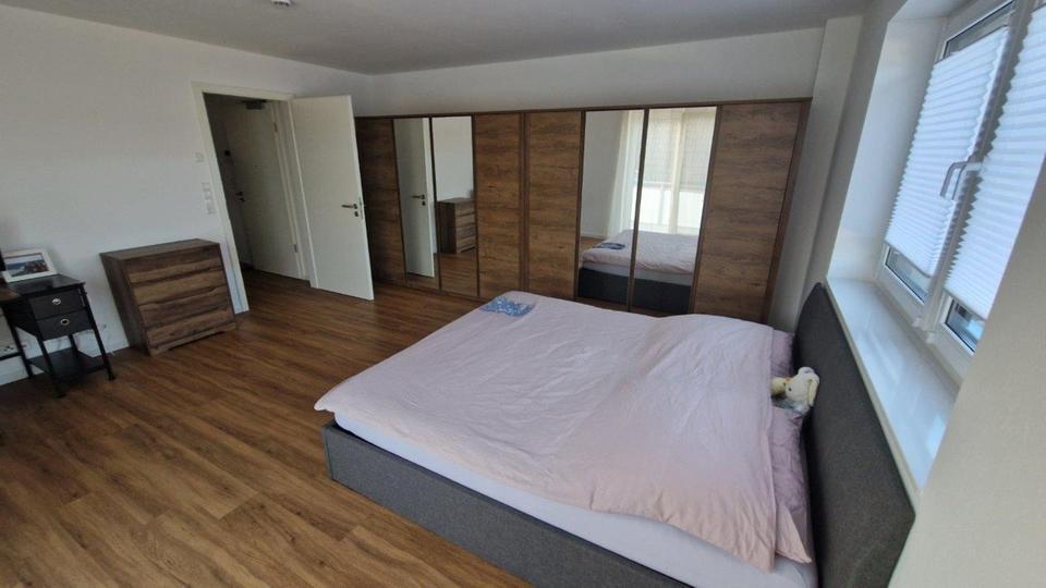 helle,stilvolle 2-Zimmer-Wohnung,inkl.EBK,Wärmepumpe&PV-Anlage zimmer